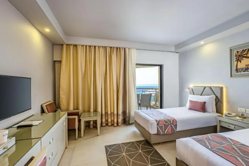 SUNRISE HOLIDAYS RESORT (ADULTS ONLY 16+)  5*-6