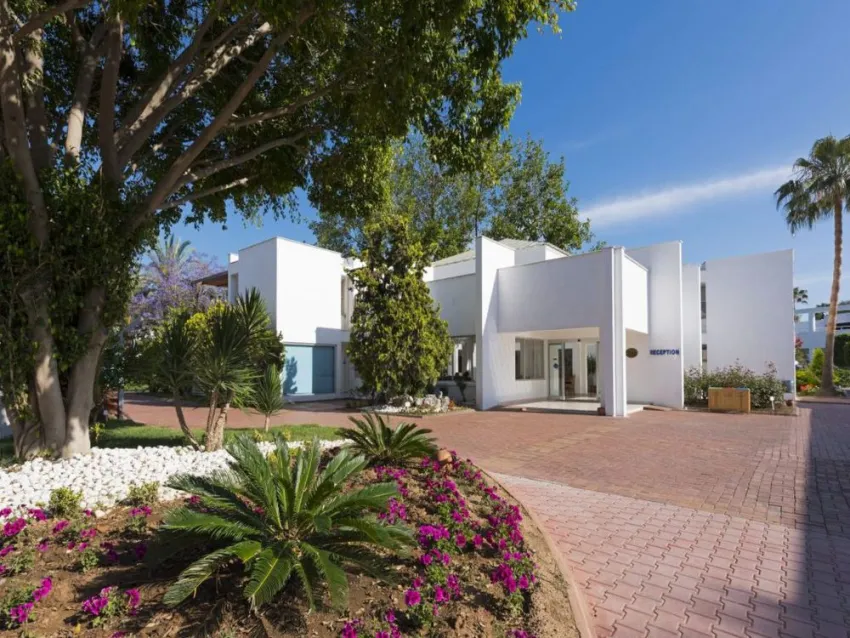 CLUB KASTALIA HV1  5*-9