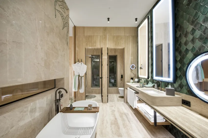 Regnum The Crown 5*-24