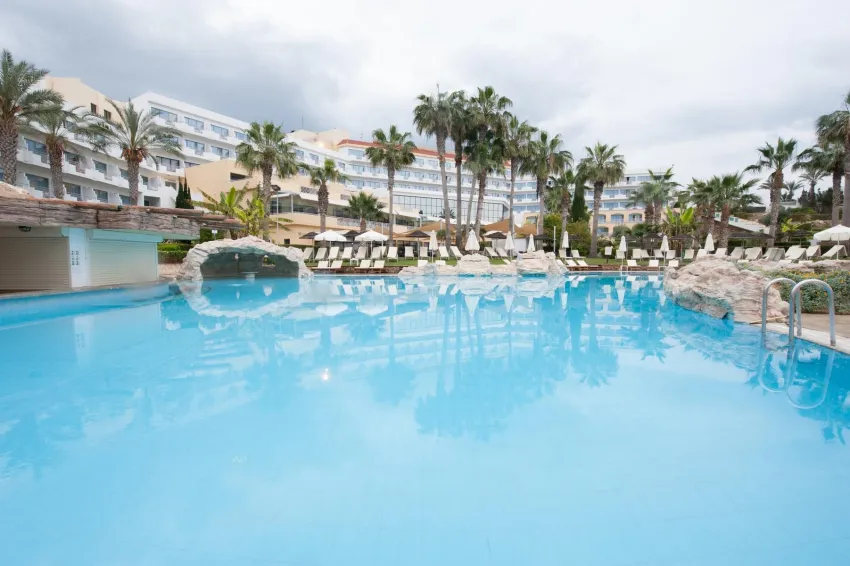 St. George Beach Hotel and Spa Resort - Adults Only 4*-23