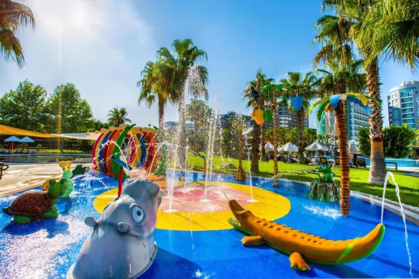 Sherwood Exclusive Lara 5*-29