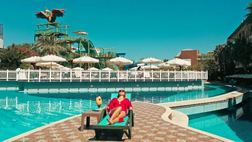 CRYSTAL PRESTIGE ELITE PEARL COLLECTION  5*-19