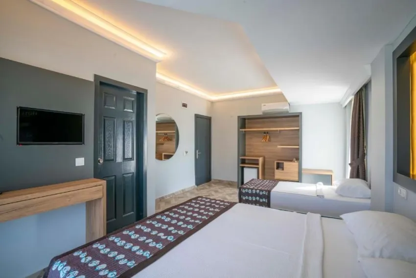ASLAN CORNER HOTEL  3*-8