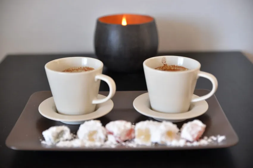 ANNA APARTMENTS 3*-8