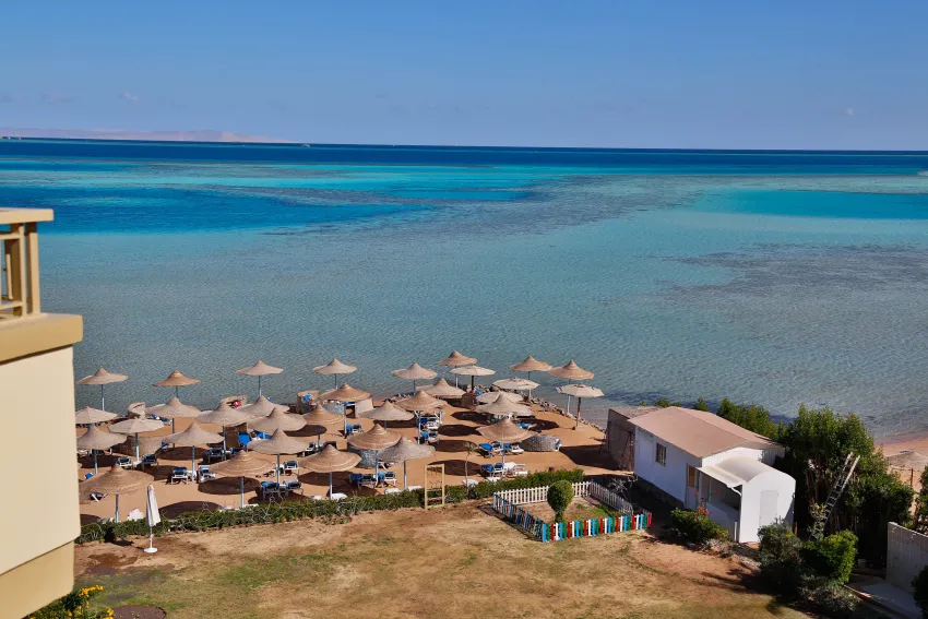 Magic Beach Hotel 4*-4