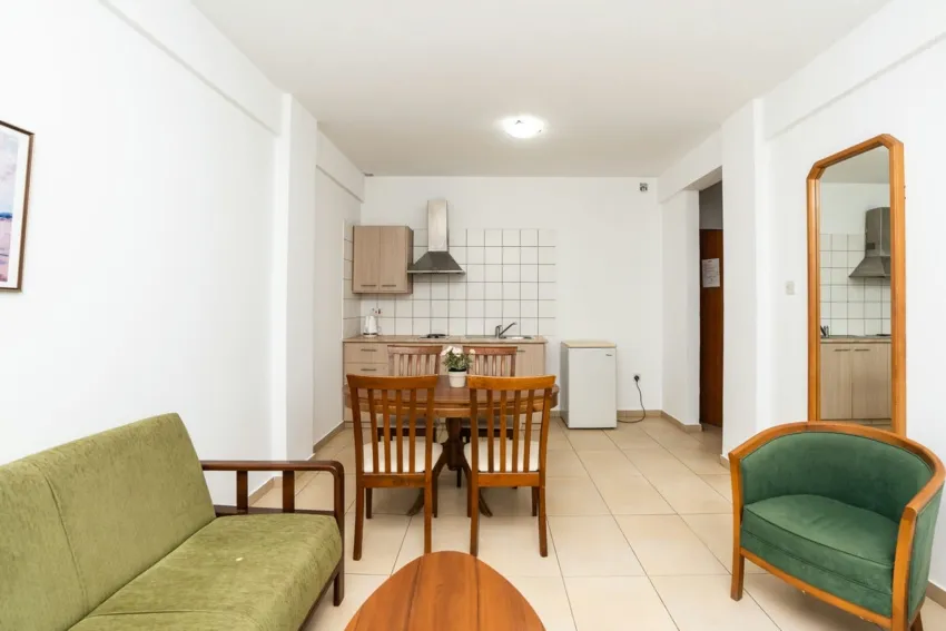 Flora Hotel Apartments 2*-6