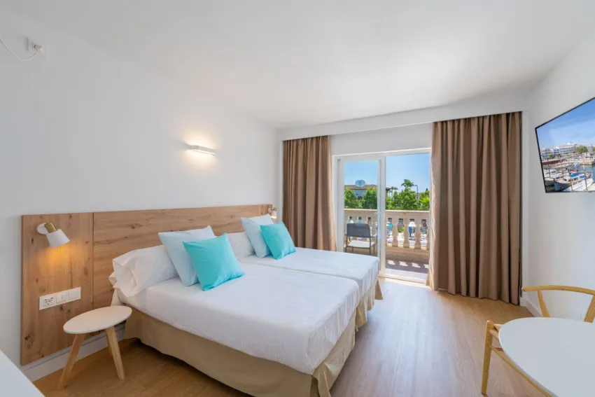 Caprice Isabel Aparthotel 3*-8