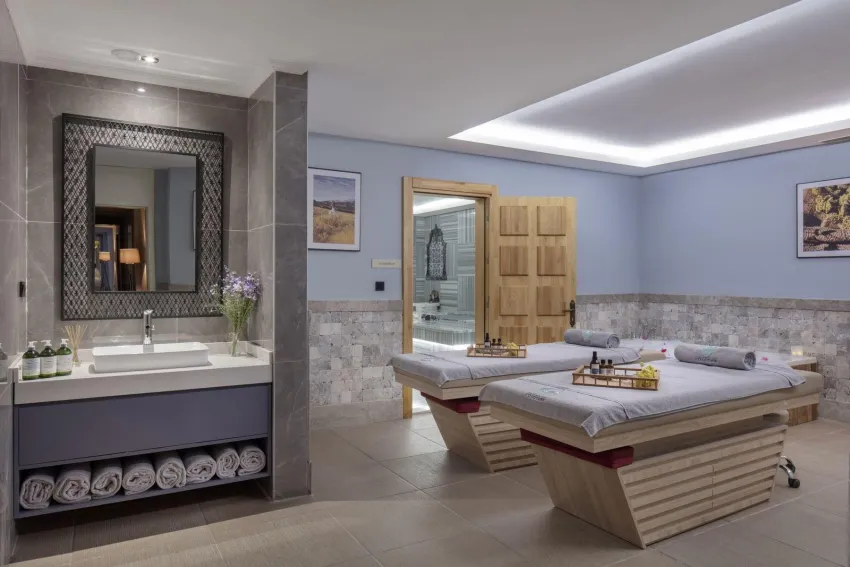 Nirvana Cosmopolitan 5*-13