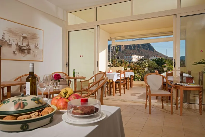 Fotis Studios And Apartments 4*-5