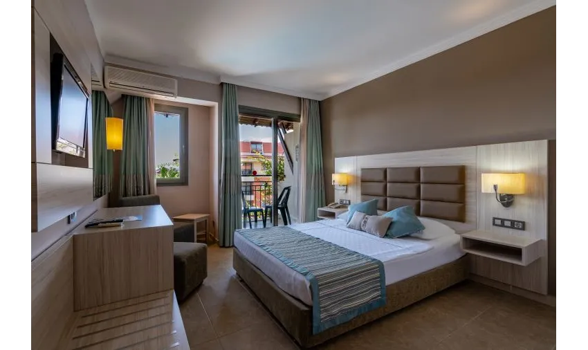 PALMERAS BEACH HOTEL  5*-3