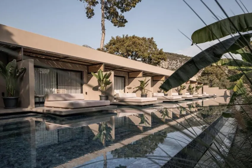 BALMY FORESTA  5*-15