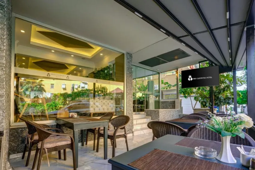 MISS CLEOPATRA HOTEL  2*-24