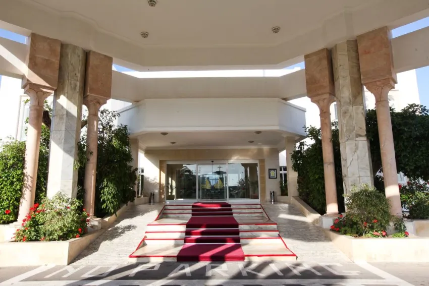 EL MOURADI MAHDIA  4*-17