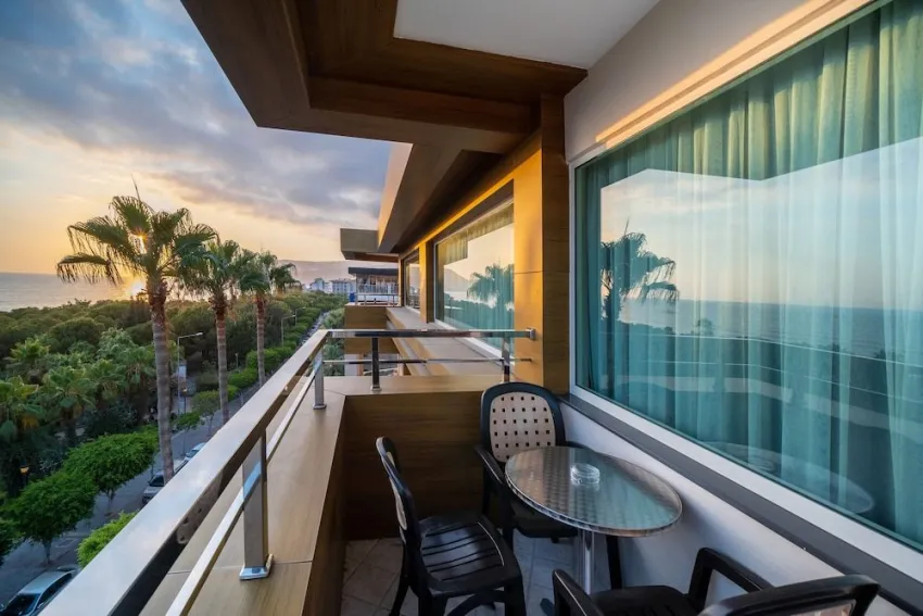 Riviera Hotel & Spa 4*-14