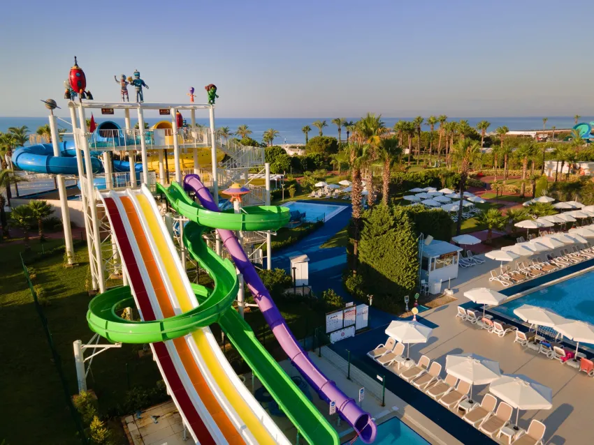 Miracle Resort 5*-8