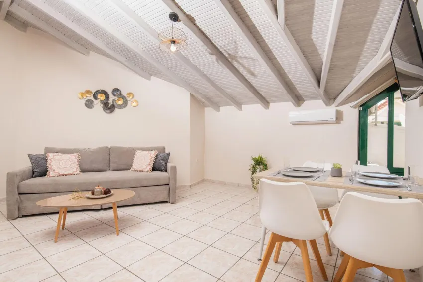 Koukos Loft Apartments 3*-10