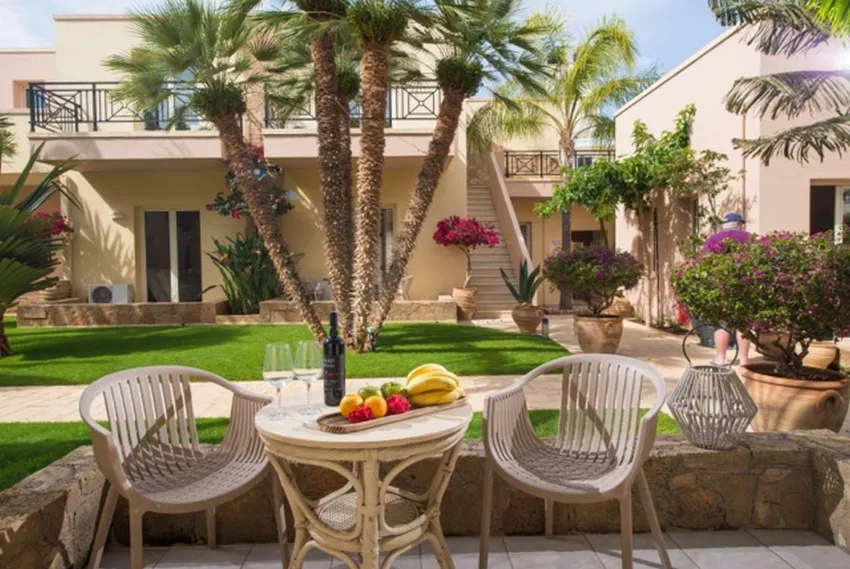 Danaides Apartments 4*-5