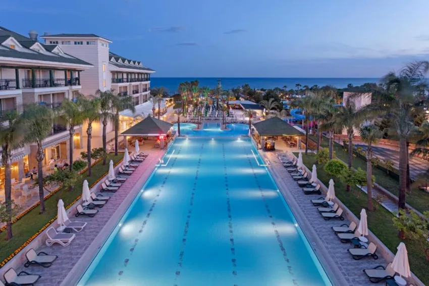 Dobedan World Palace Kemer (Ex.Alva Donna World) 5*-8