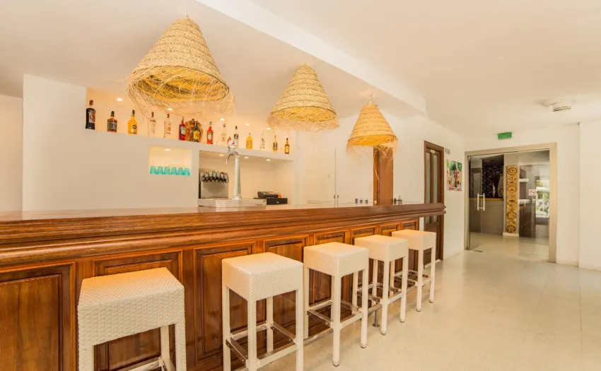 Flacalco Hotels & Apartments 4*-8