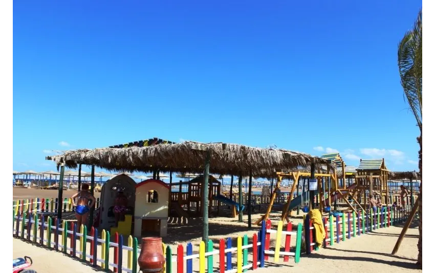 Long Beach Resort 4*-4