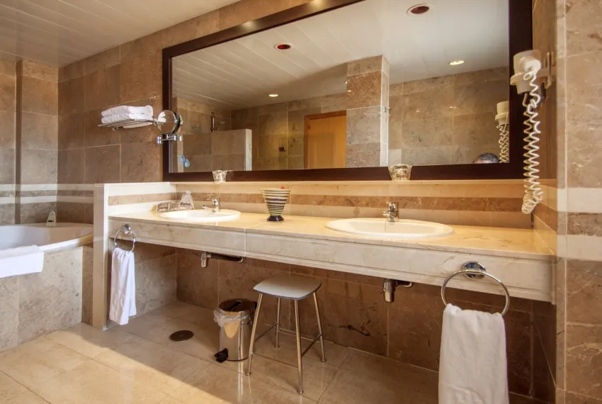 Catalonia Majorica 4*-14