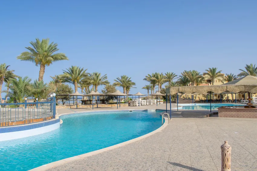 Protels Crystal Beach Resort 4*-5