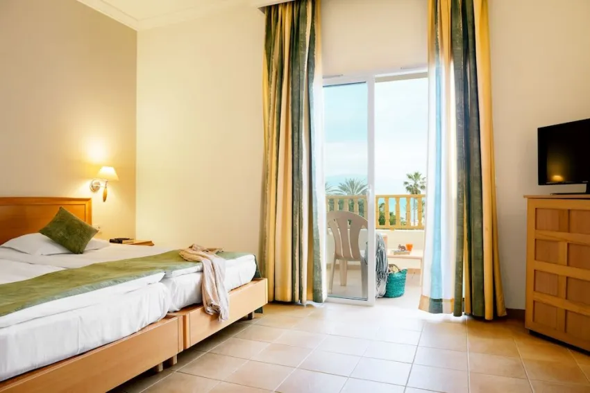 Calimera Delfino Beach Resort & Spa 4*-5