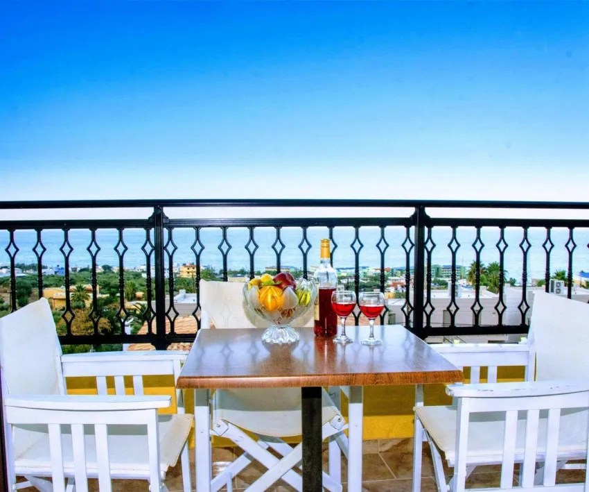 Ippoliti Village 3*-9