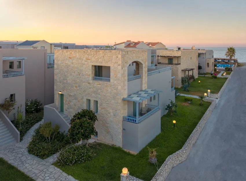 Erato Hotel Adults Only 17+ 3*-4