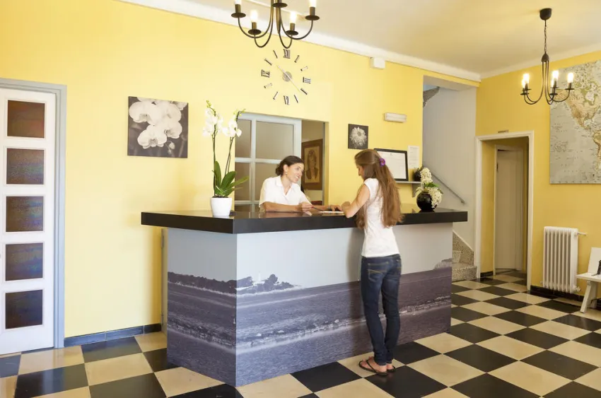 Panorama Hotel 3*-6