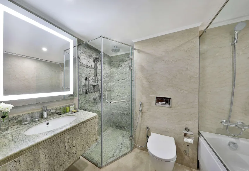 Hilton Plaza 5*-103