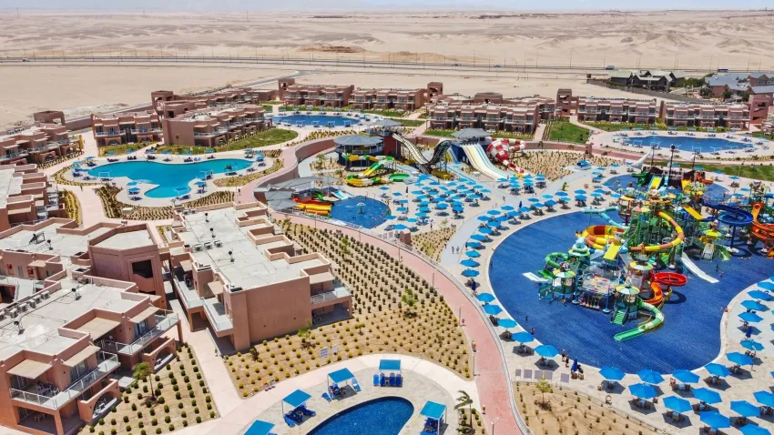 Pickalbatros Jungle Aqua Park Resort 4*-32