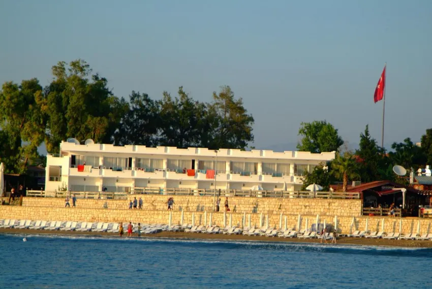 Side Beach Club 3*-3
