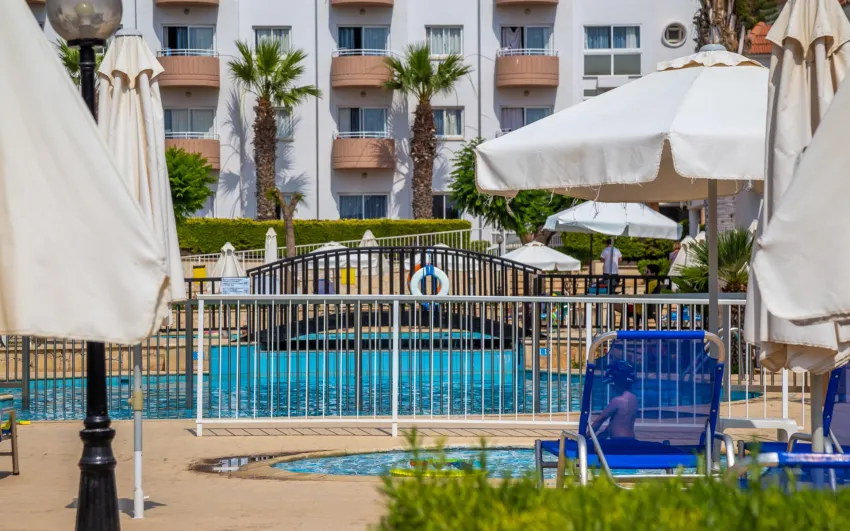 Jacaranda Hotel Apartments 3*-15