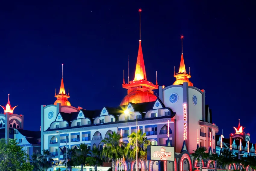 Side Crown Palace 5*-10