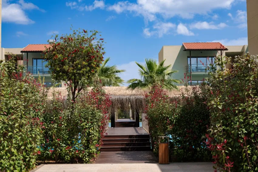 CONCORDE LUXURY RESORT & CASINO & CONVENTION & SPA  5*-56