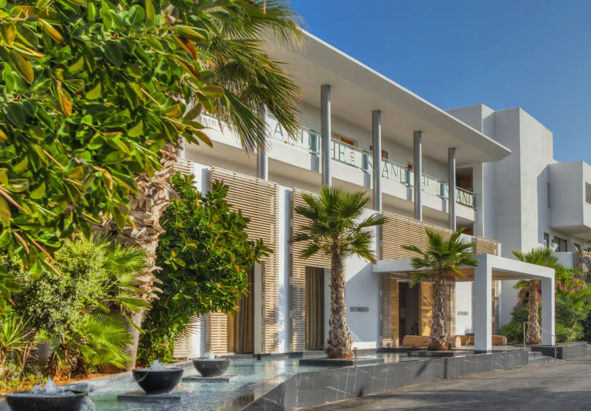 The Island Hotel 5*-1