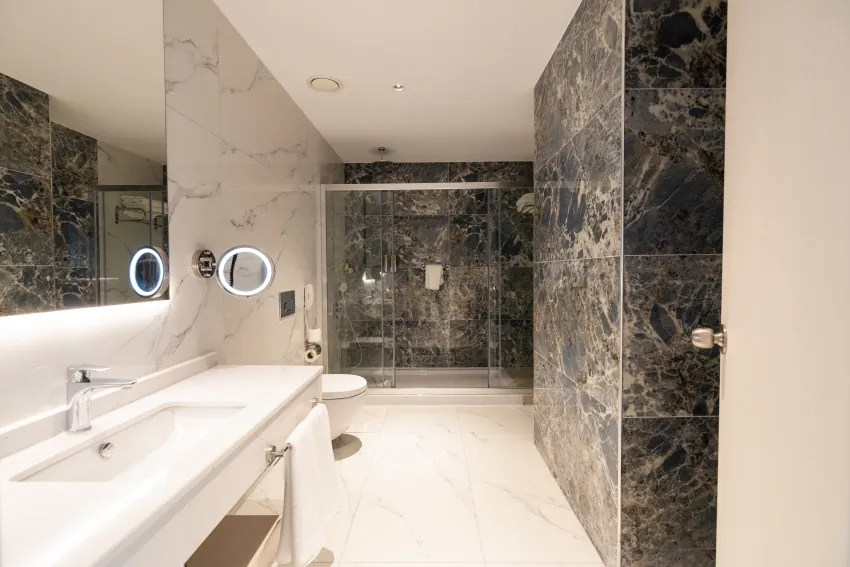 Granada Luxury Red (Adults Only 16+) 5*-13