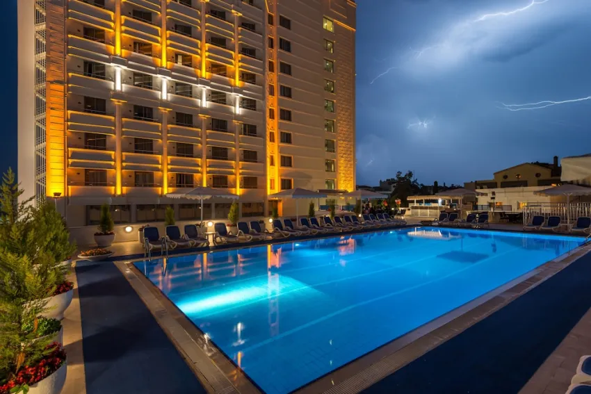Best Western Plus Khan 4*-55