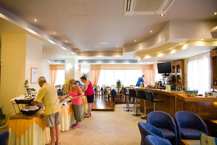 Astali Hotel 3*-8