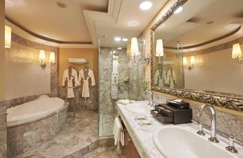 CALISTA LUXURY SPECIAL ROOMS  5*-29