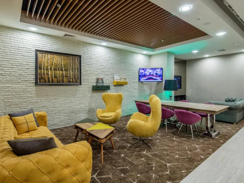 HOLIDAY INN ANTALYA LARA  5*-1