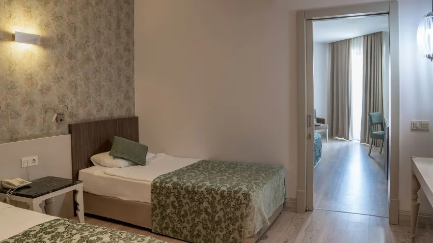 Port Side Resort Hotel 5*-18