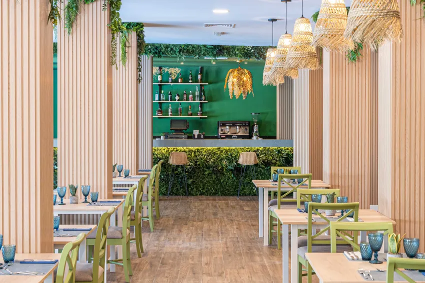 Marsenses Ferrera Blanca Adults Only 4*-57