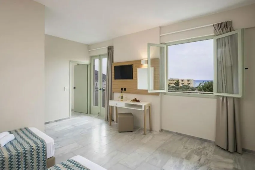 Summer Beach Hotel 4*-3