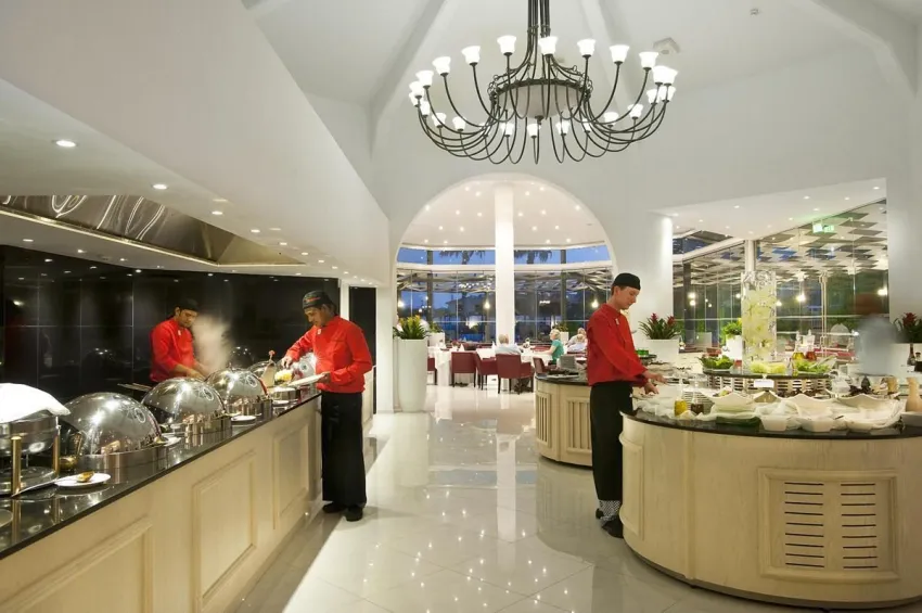 King Jason Paphos by Louis Hotels (Adults Only) 4*-10