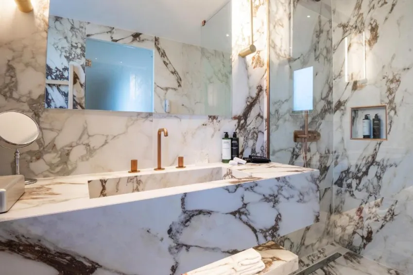 DIAMOND DELUXE HOTEL & SPA  5*-75