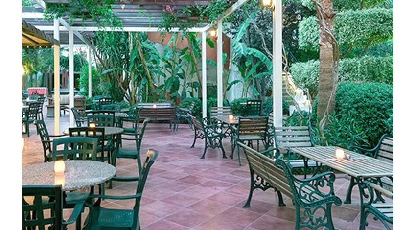 ANTIQUE ROMAN PALACE (ADULTS ONLY 16+)  5*-13