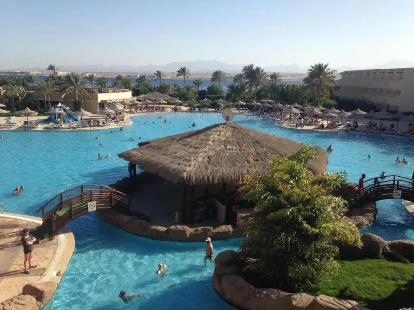 V Grand Beach Resort Sahl Hasheesh (Ex. Pyramisa Beach Resort) 5*-10