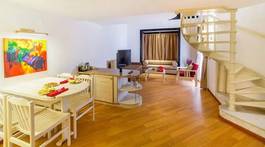 Sunrise Resort Hotel 5*-9